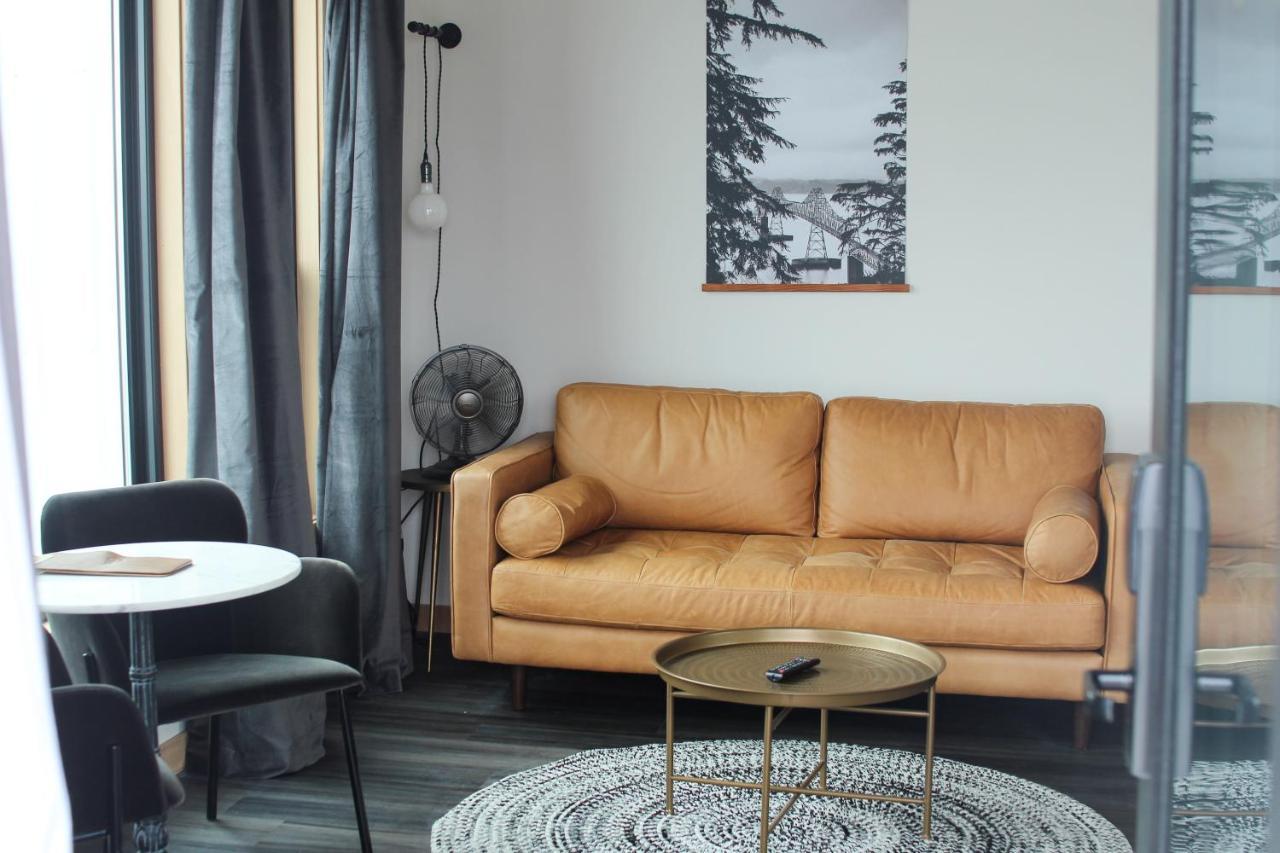 Bowline Hotel أستوريا المظهر الخارجي الصورة